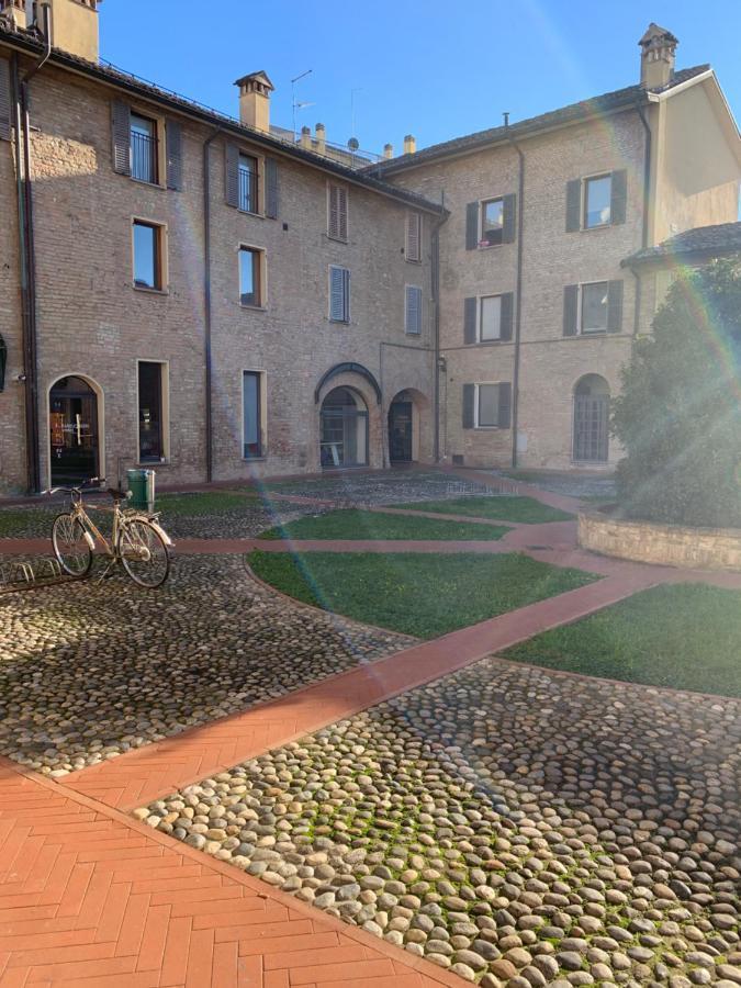 La Rocca Luxury Apartment Parma Zewnętrze zdjęcie